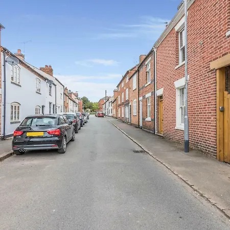 Rainbow House - Entire Place Lutterworth Exterior photo