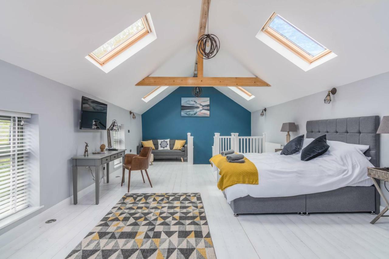 Rainbow House - Entire Place Apartment *