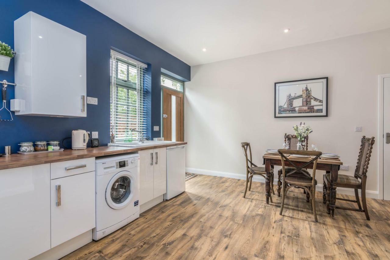 Rainbow House - Entire Place Apartment Lutterworth